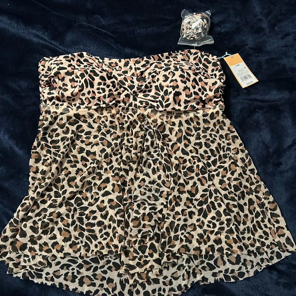 NWT! Leopard print tankini.